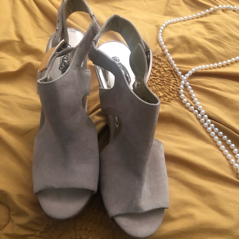 2 Heels Carlos Santana Wedge Heels and Nichole Miller